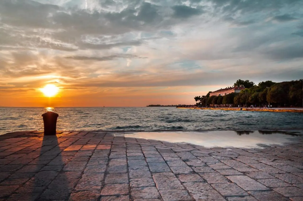 Dalmatian Modern Apartment With Tavern Zadar Croatia